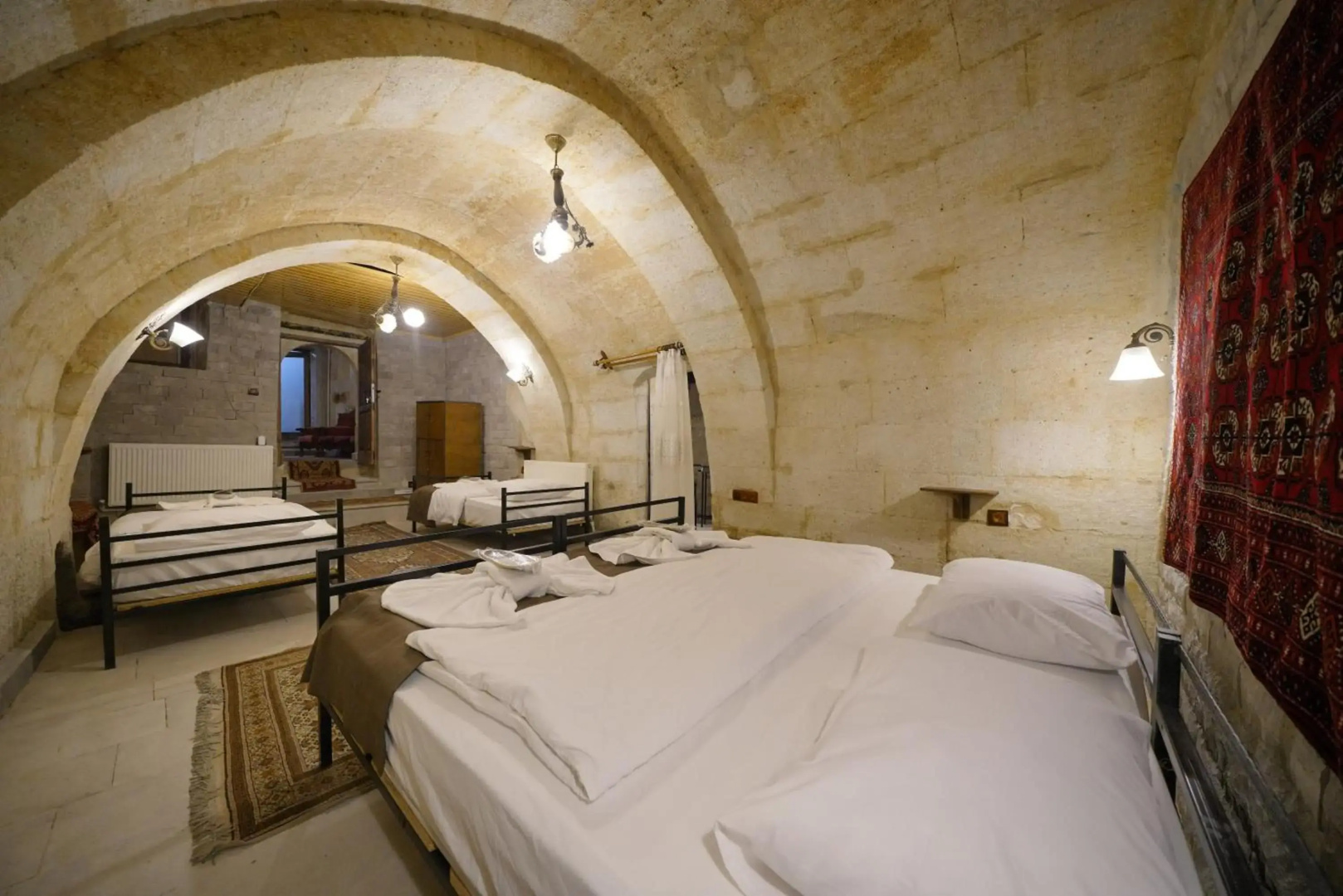 Photo - View Cave Hotel