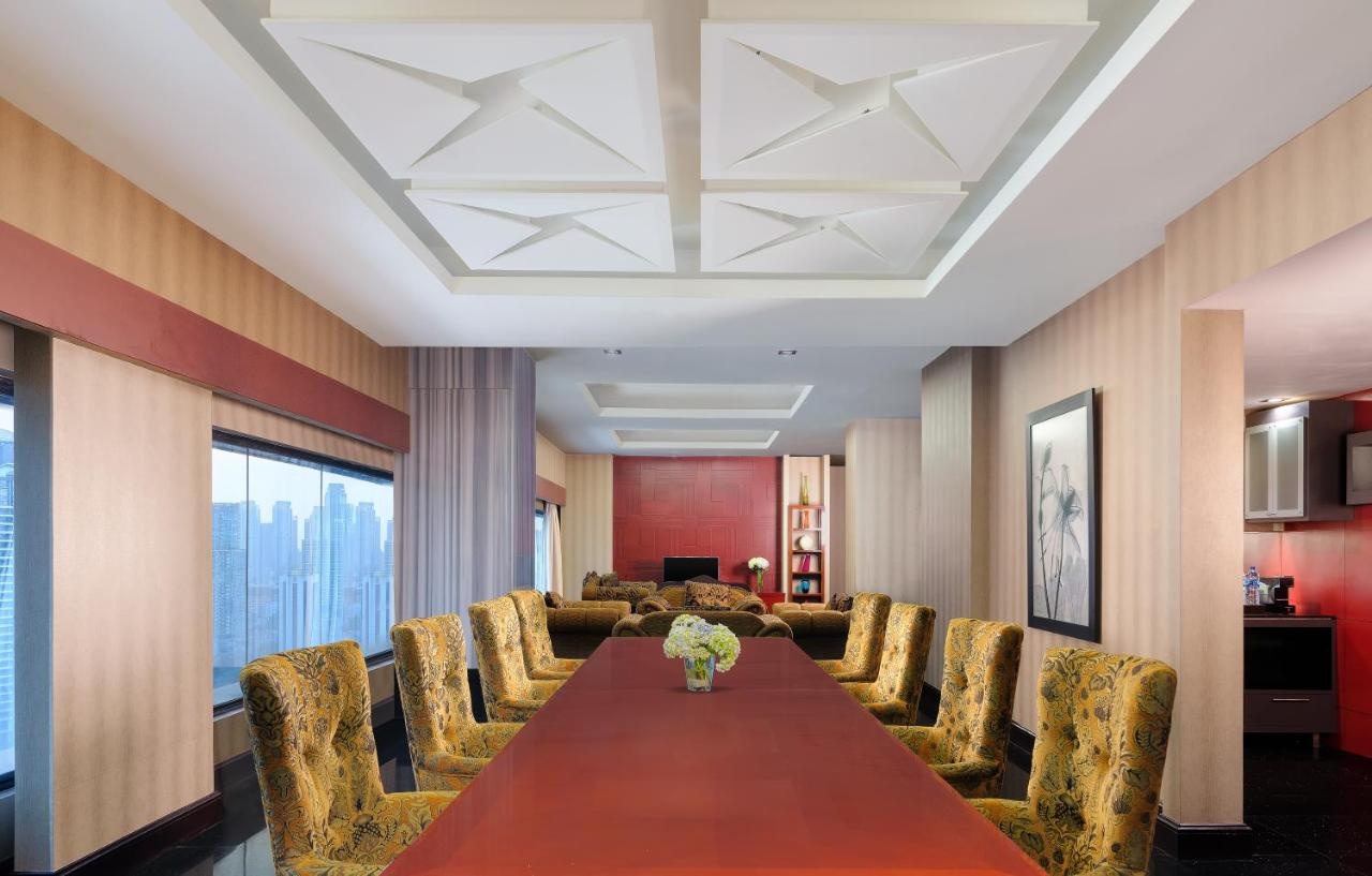 Foto - Manhattan Hotel Jakarta
