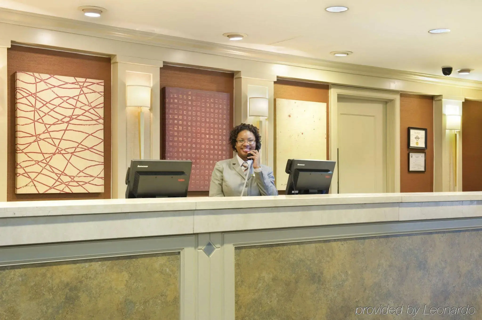 Foto - Embassy Suites by Hilton Atlanta Airport