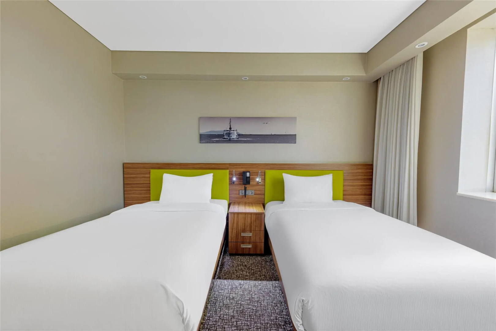Photo - Hampton by Hilton Istanbul Kayasehir