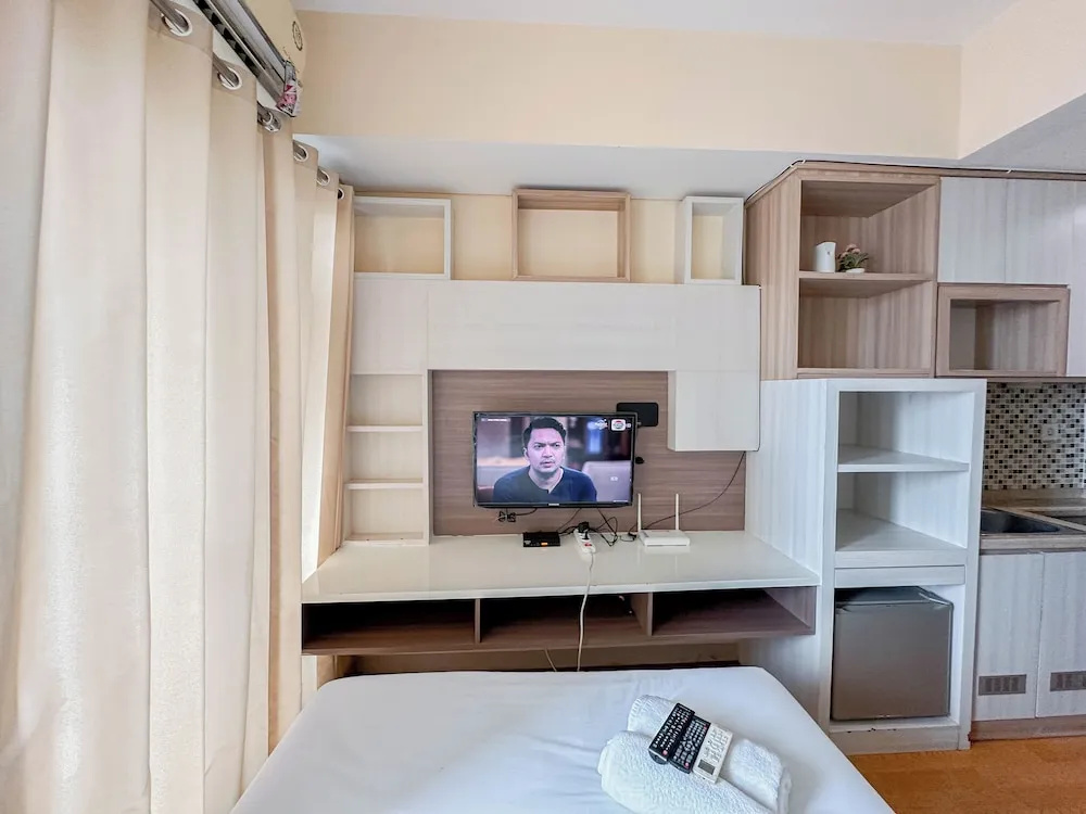 Restful And Good Choice Studio At Tamansari Papilio Apartment