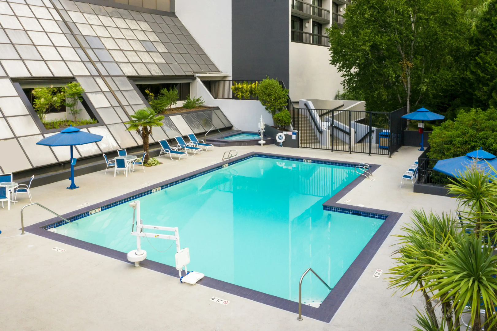 Photo - Hilton Bellevue