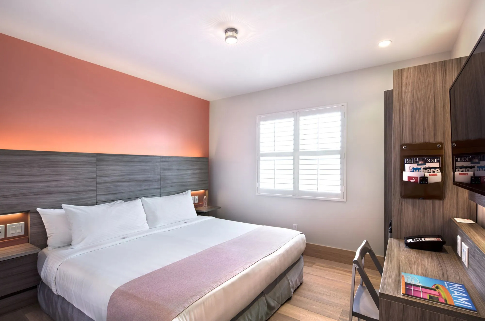 Photo - The Julia Hotel