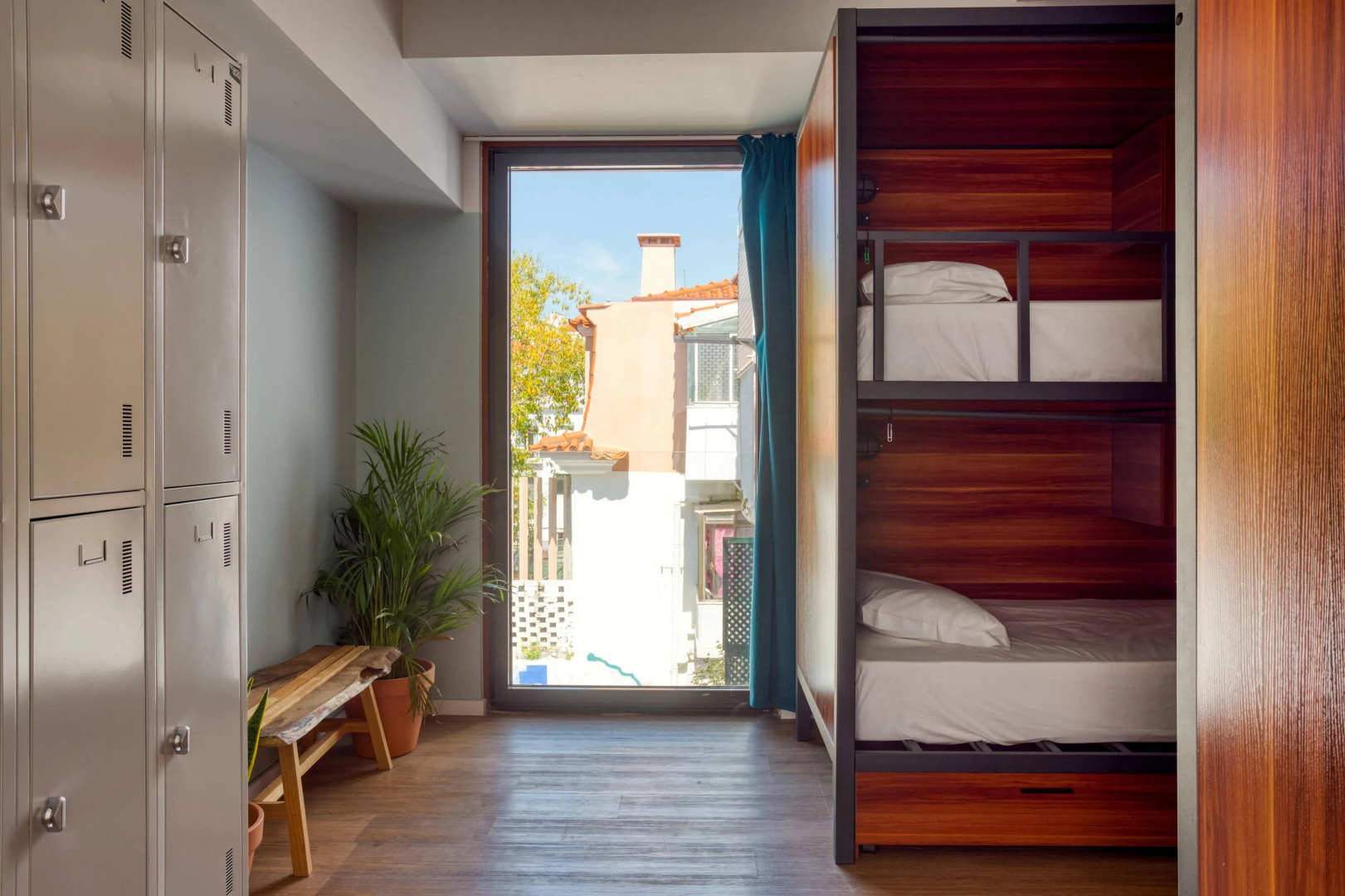 Photo - Secret Patio Lisbon