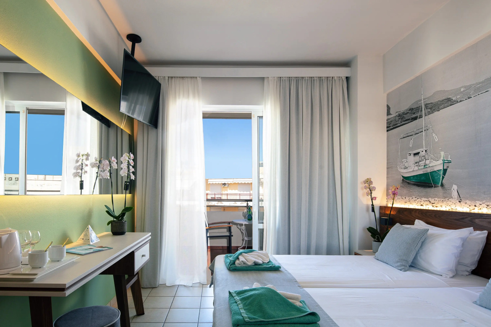 Photo - Atrium Ambiance Hotel