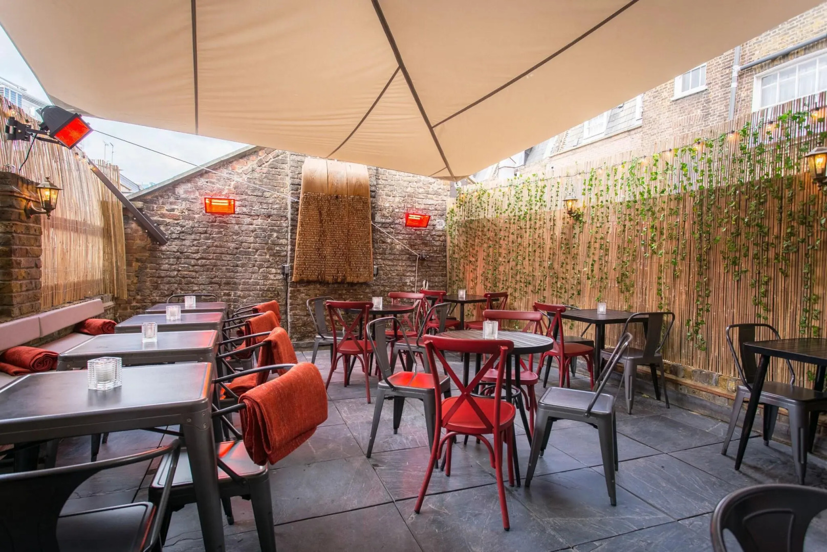 Foto - The Grafton Arms Pub & Rooms