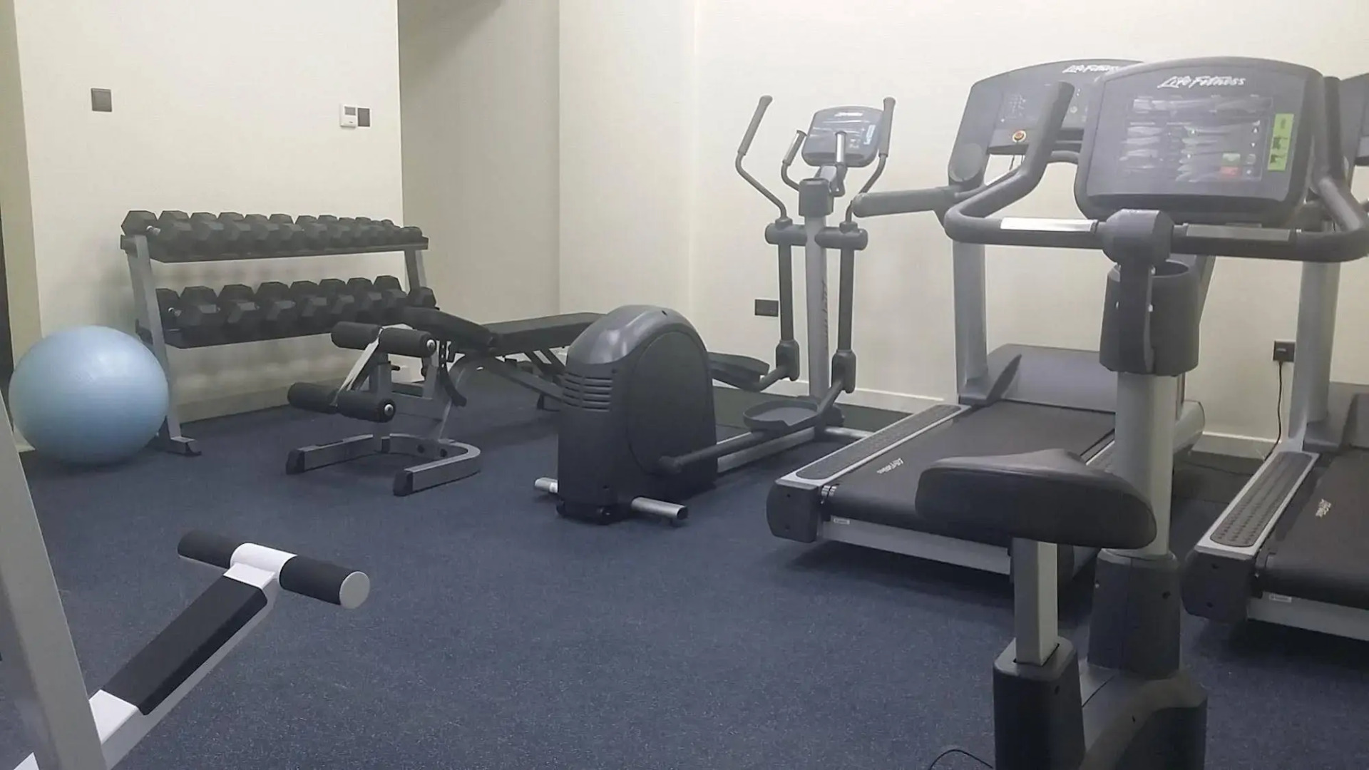 Foto - Remas Hotel Suites - Al Khoudh, Seeb, Muscat