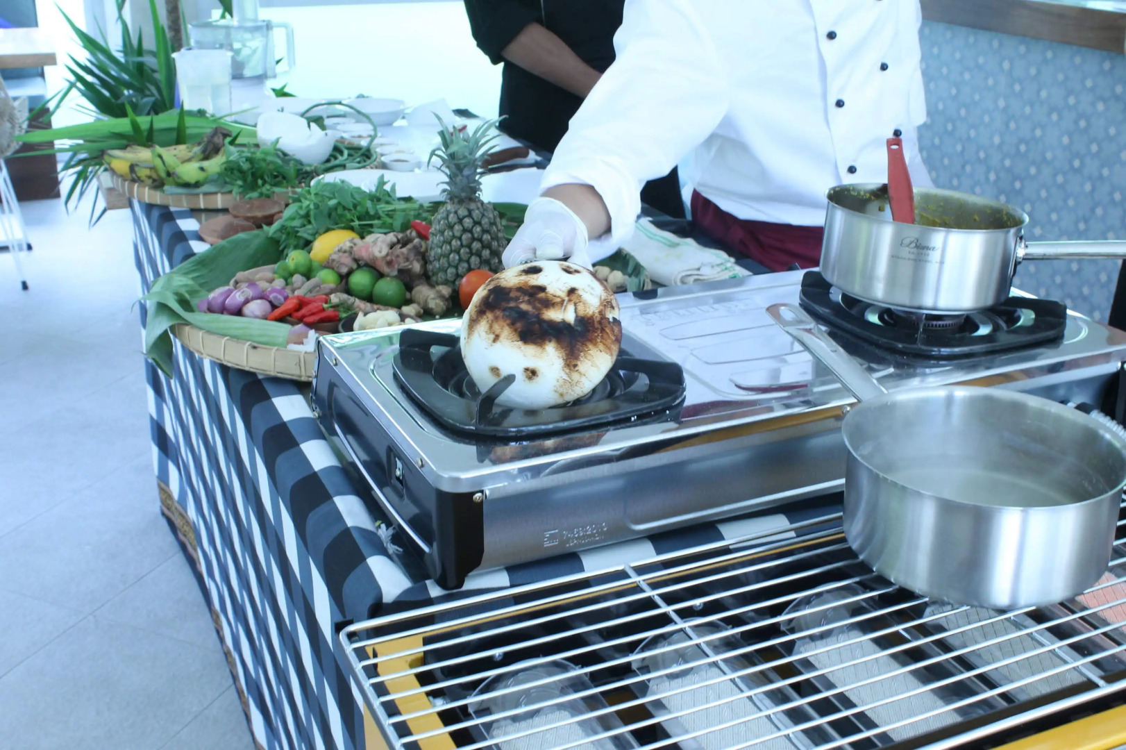 Foto - Tapa Tepi Kali Canggu