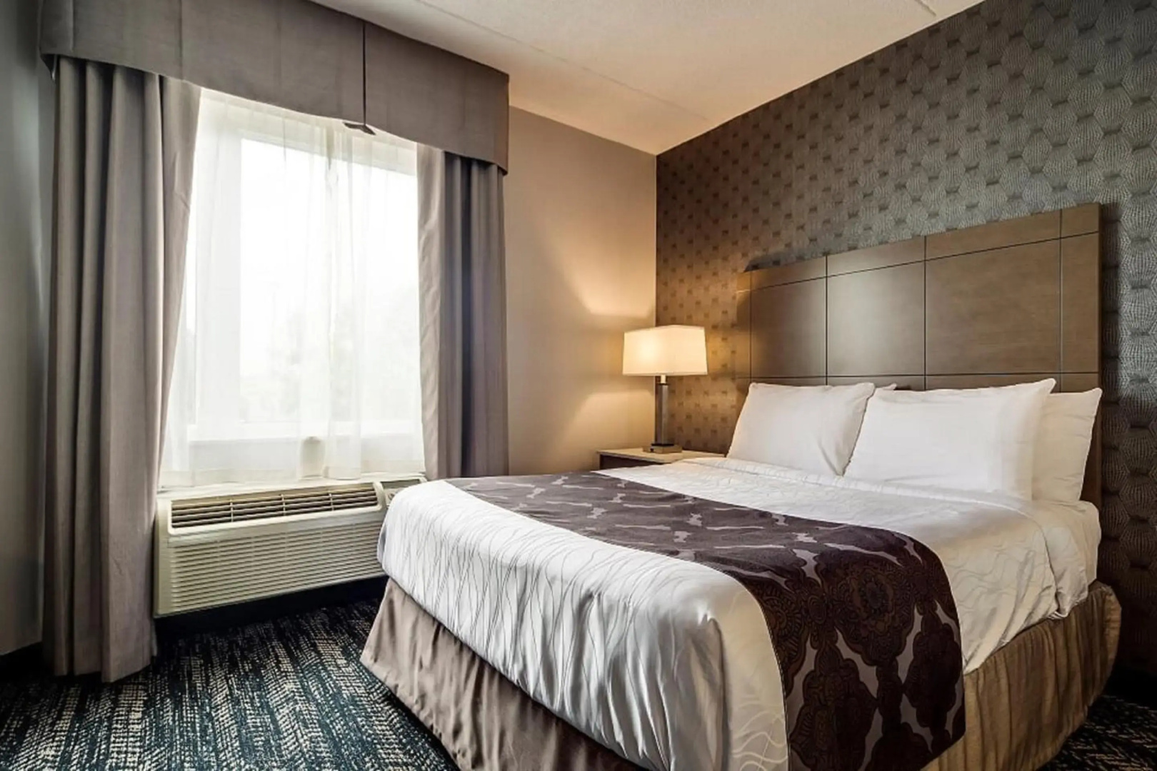 Foto - Monte Carlo Inn Brampton