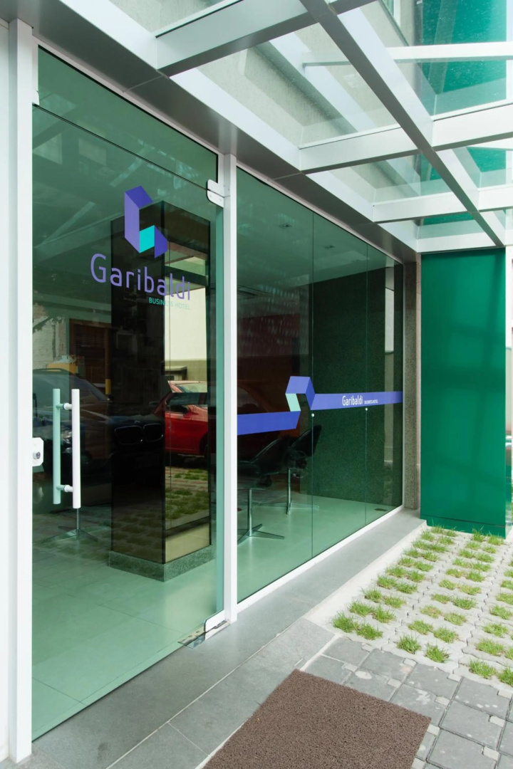 Garibaldi Business Hotel