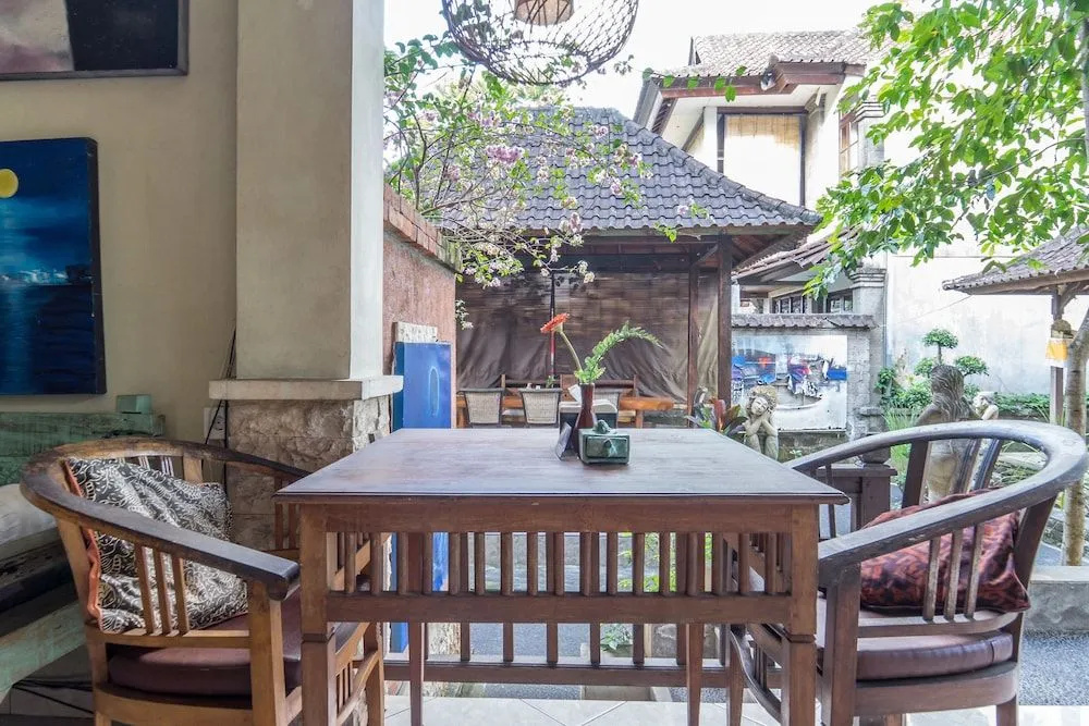 Photo - Sari Bamboo Bungalows