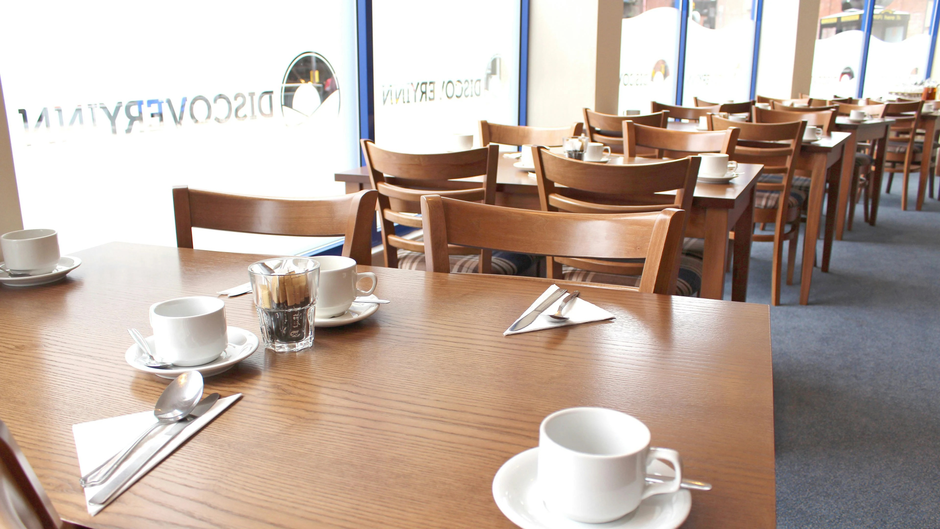 Photo - Discovery Inn - Leeds