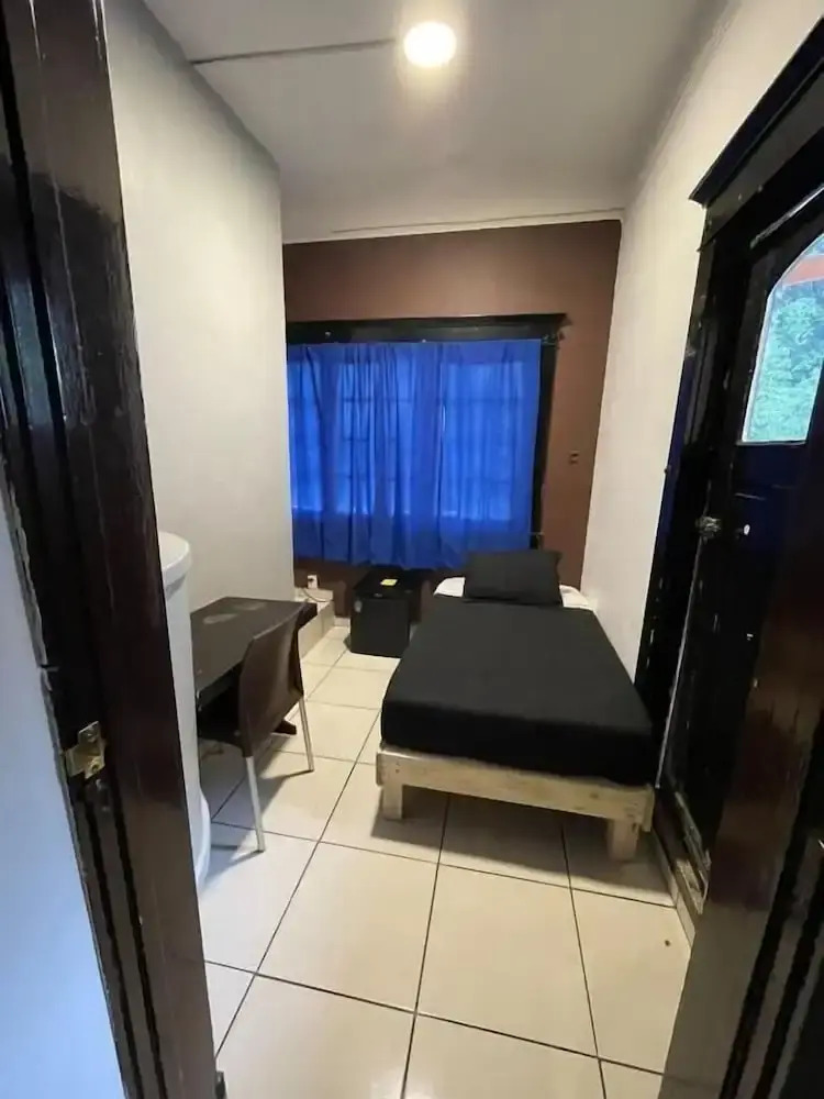 Photo - RMS Hostal - Roma