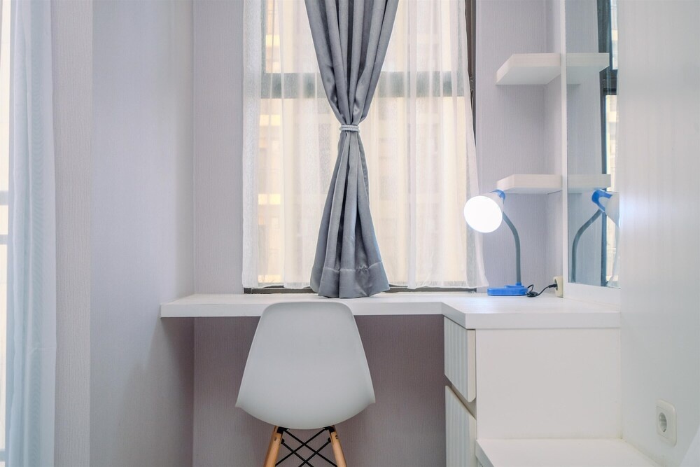 Best Deal And Comfortable Studio At Transpark Cibubur Apartment Near Mall