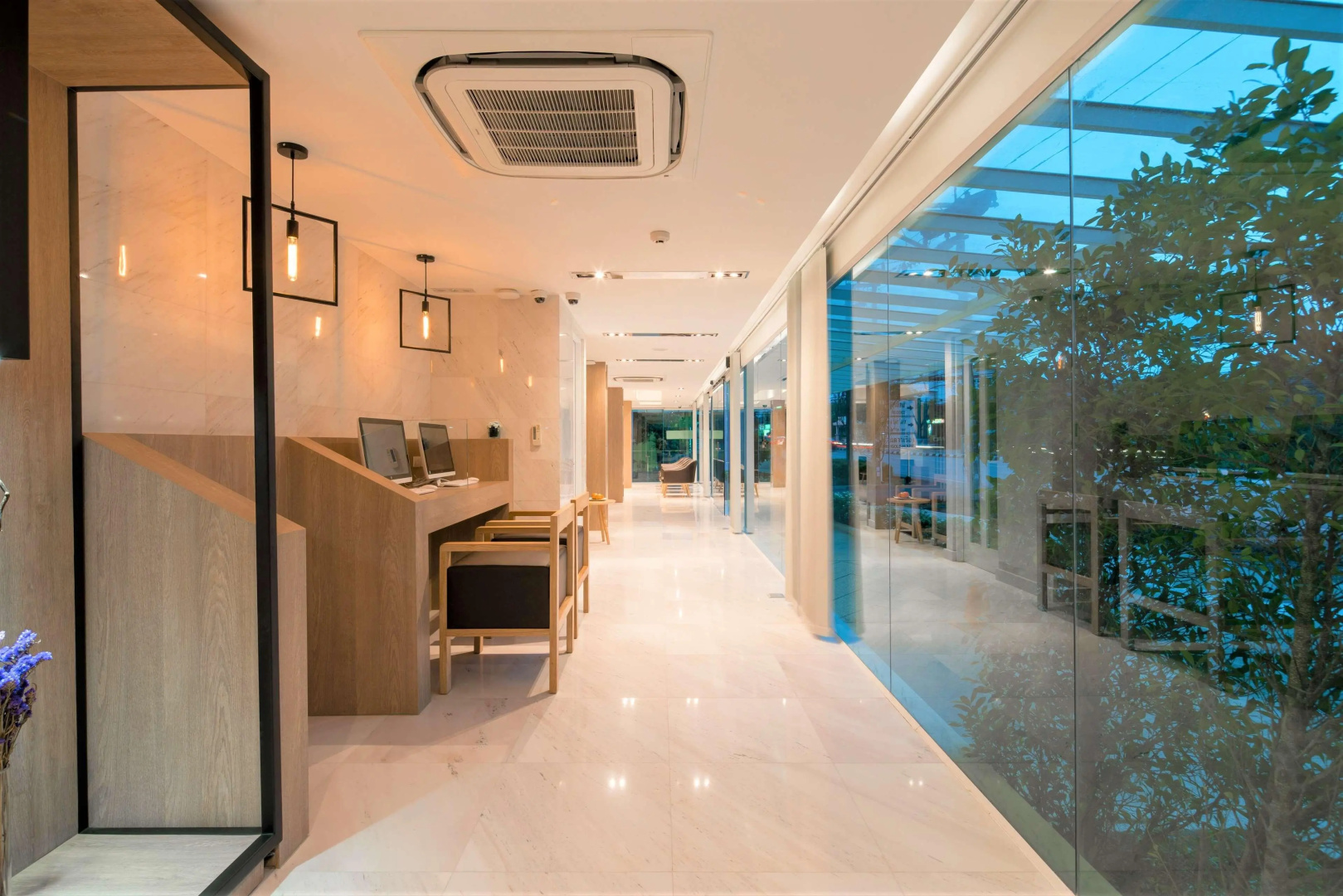 Photo - The Beachfront Hotel Phuket
