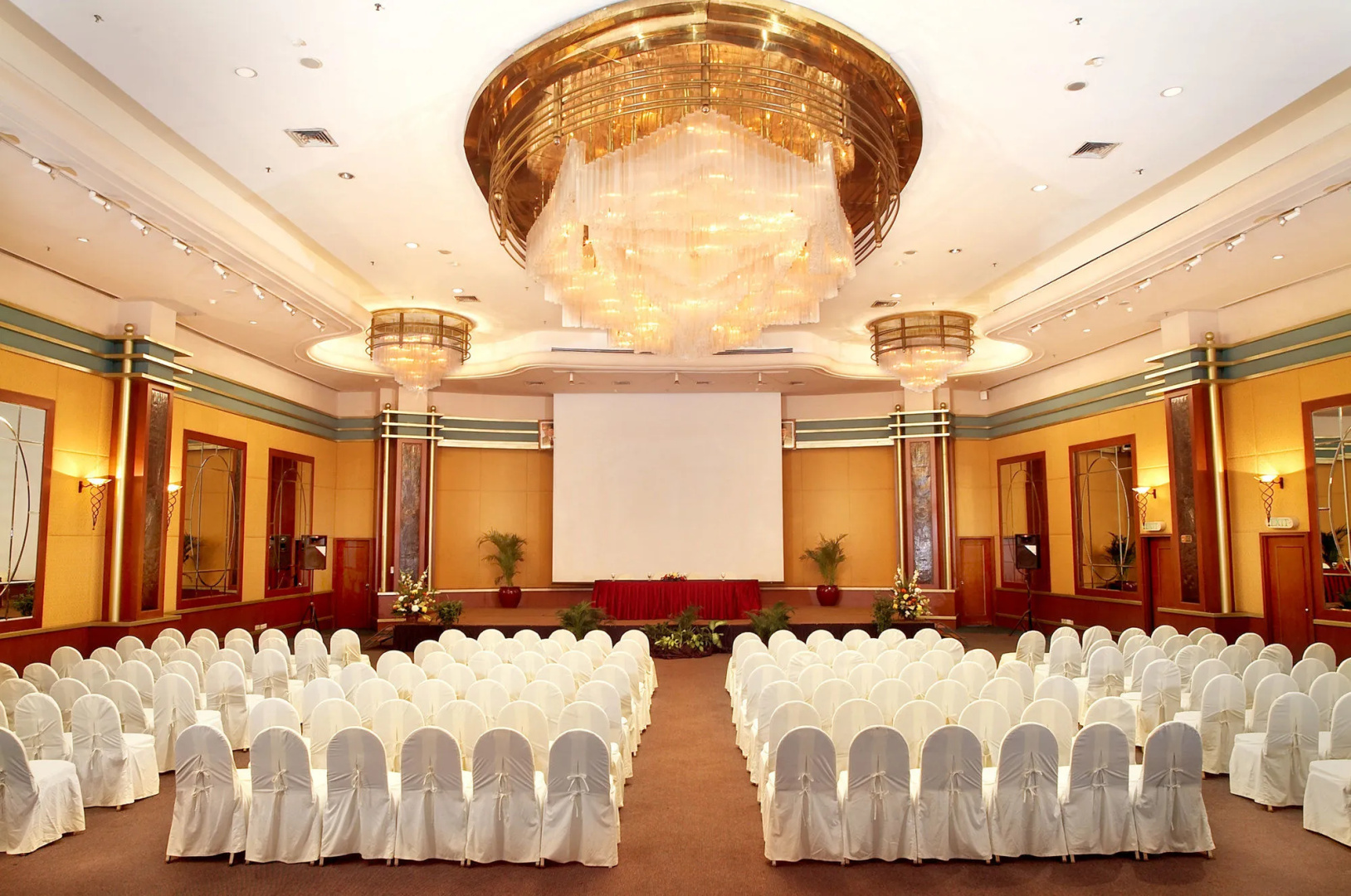 Foto - Lumire Hotel & Convention Centre