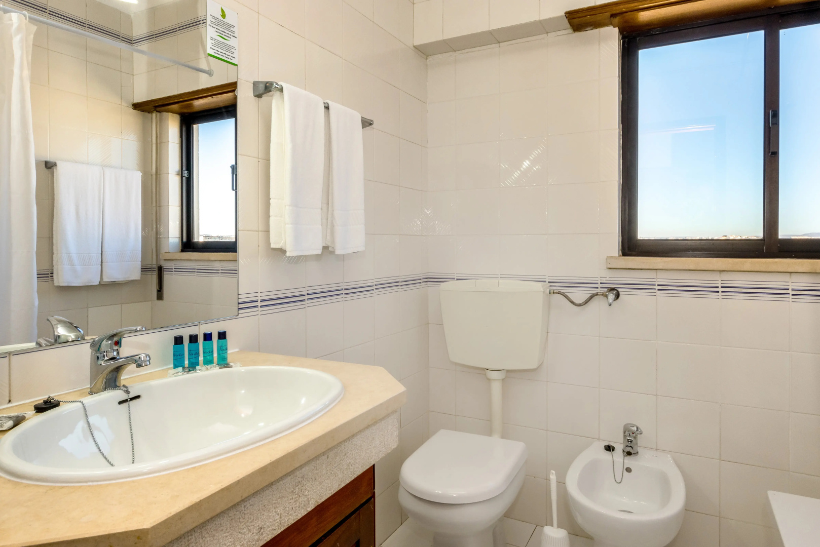 Foto - Apartamentos Turísticos Janelas do Mar