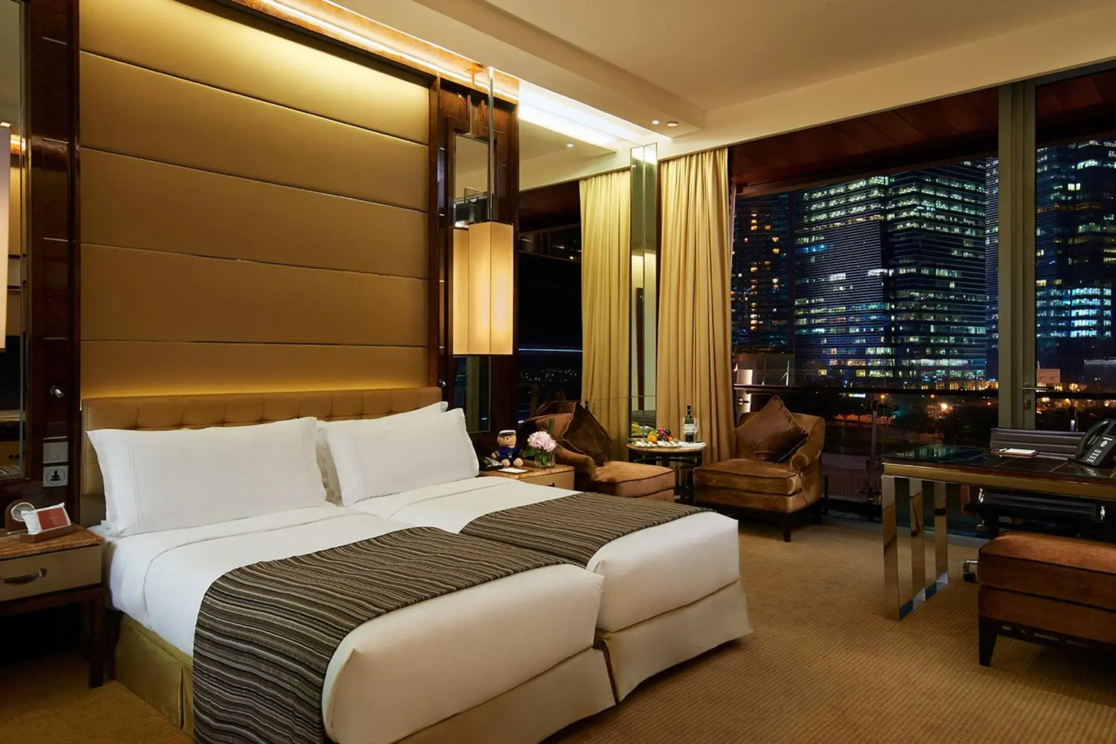 Photo - The Fullerton Bay Hotel Singapore