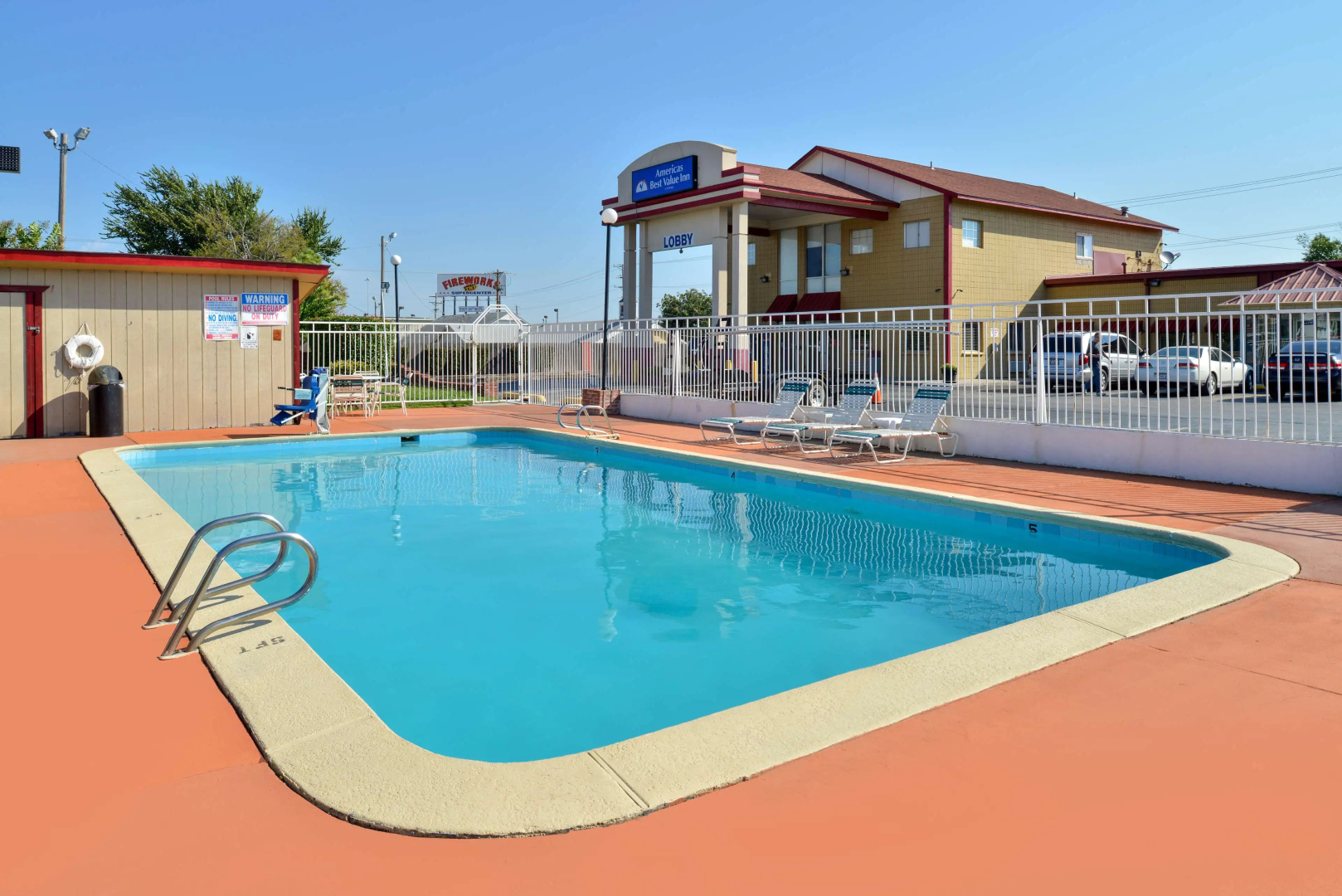Photo - Americas Best Value Inn Tulsa at I-44