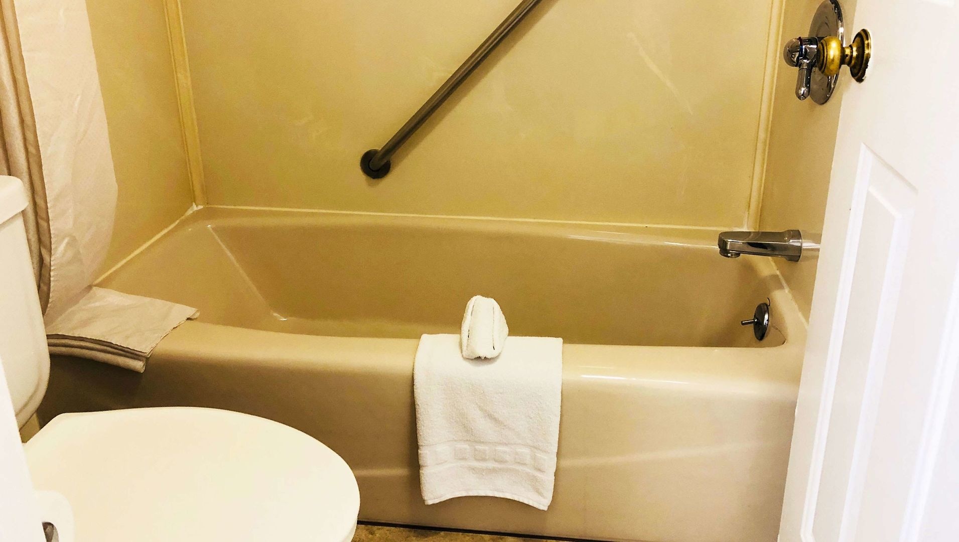 Foto - Dynasty Suites Hotel Riverside