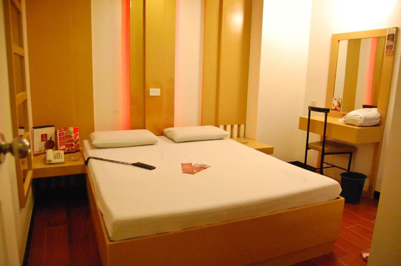 Foto - Hotel Sogo Quezon Avenue