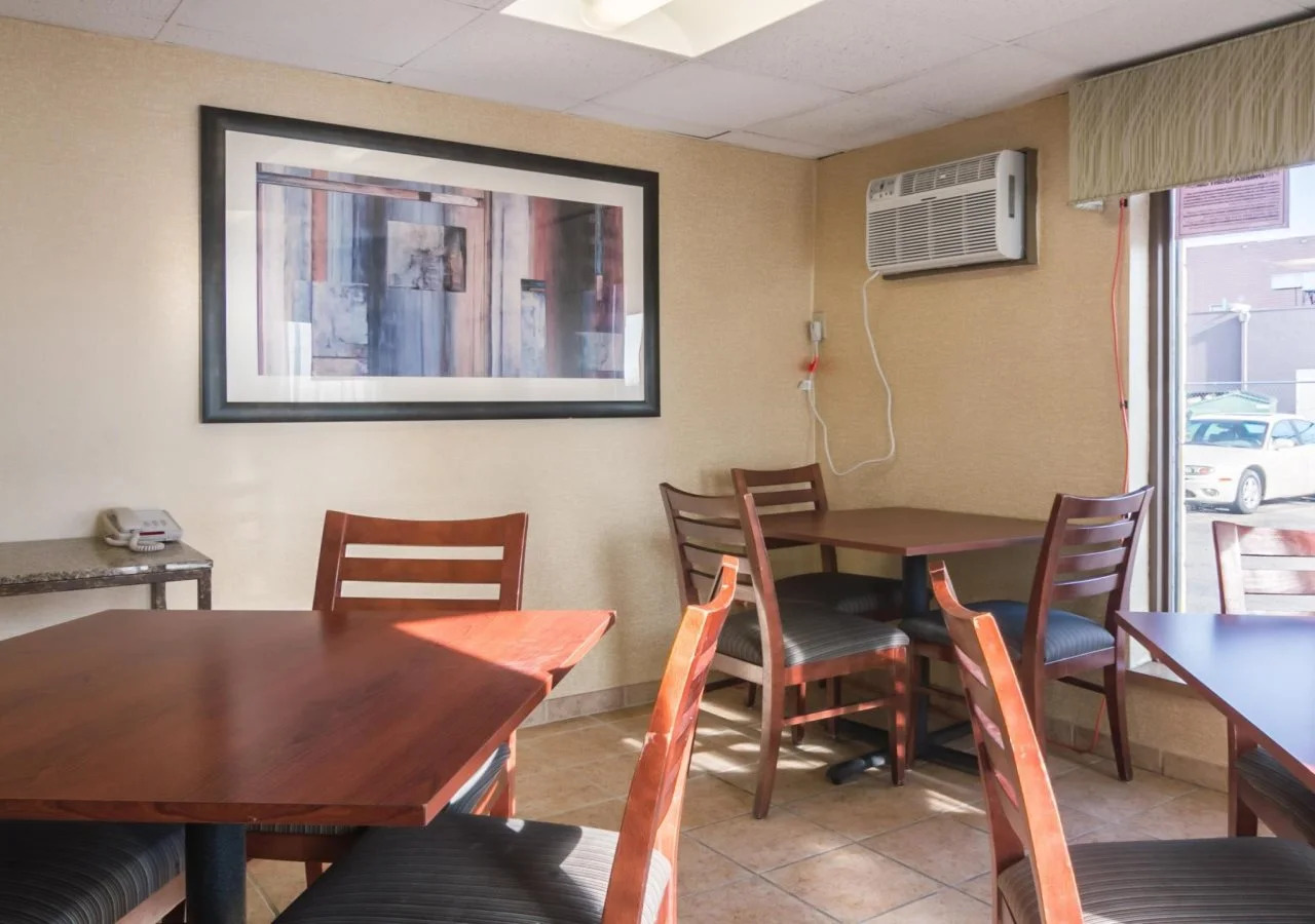Photo - Motel 6-Madison, WI - East