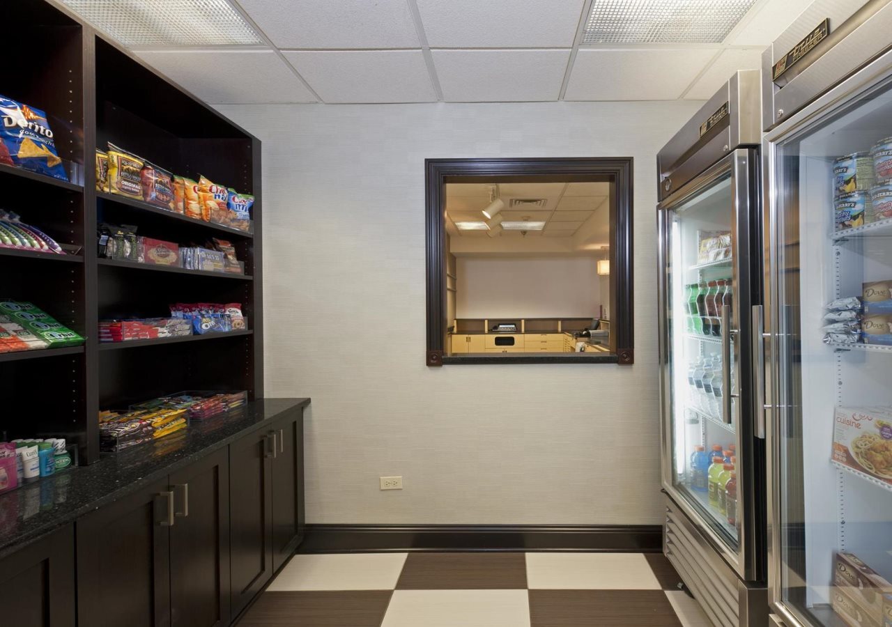 Photo - Hampton Inn & Suites Lincolnshire