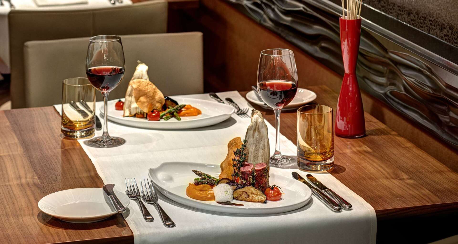 Photo - Hilton Frankfurt Airport