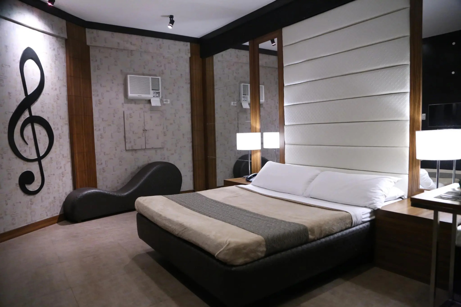 Foto - Victoria Court Las Piñas