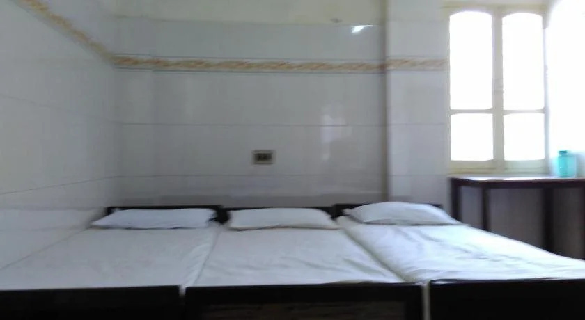 Hotel Ganesh Lodge