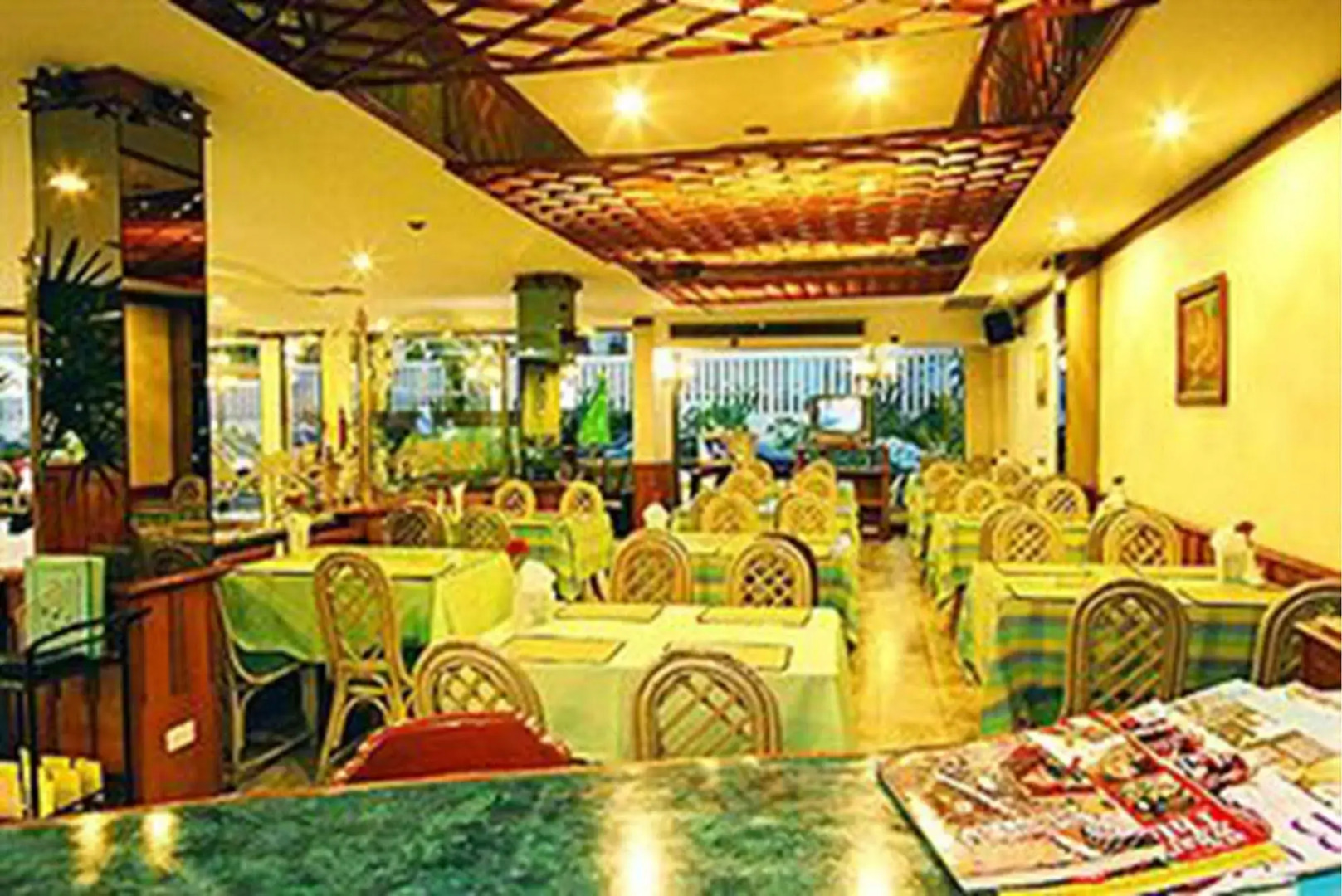 Foto - Wall Street Inn, Bangkok