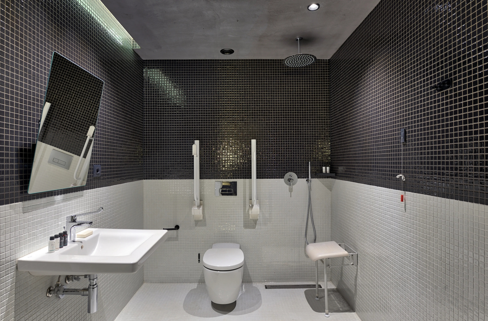 Photo - ONOMA Hotel