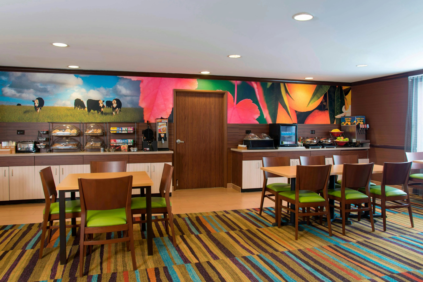 Photo - Fairfield Inn and Suites By Marriott St Charles