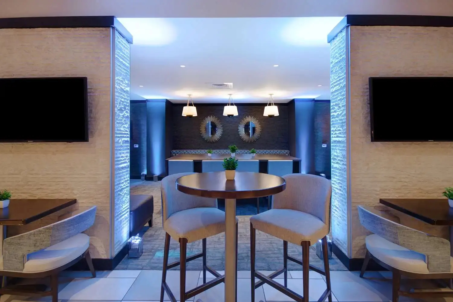 Foto - Embassy Suites by Hilton Jacksonville Baymeadows