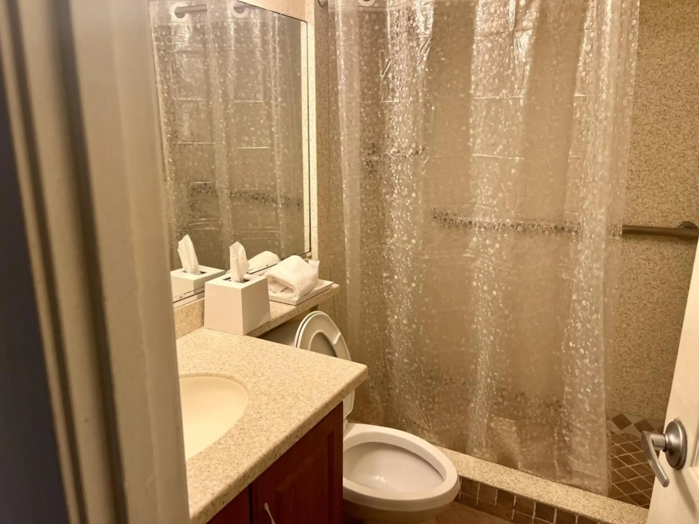 Photo - Jockey Resort Suites Center Strip