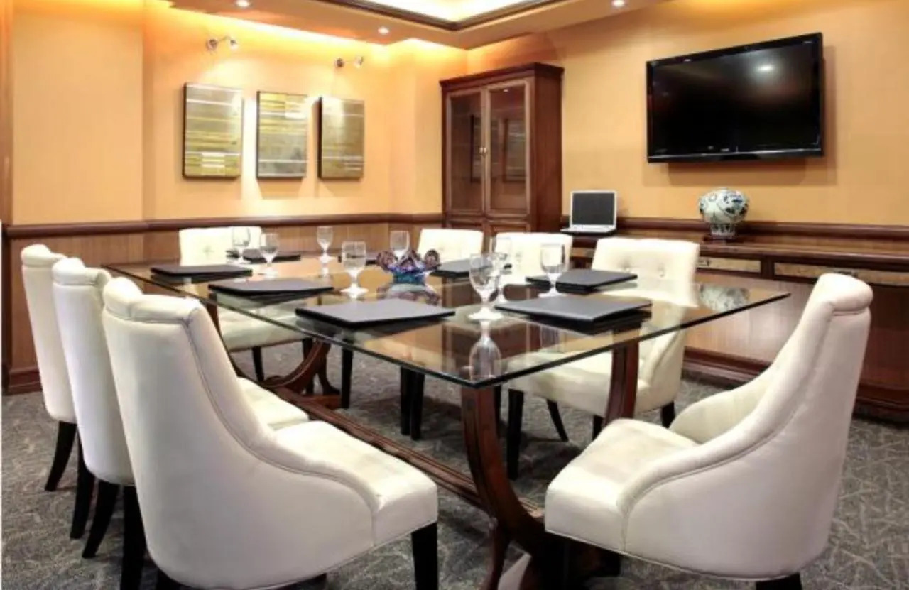 Foto - Herald Suites Solana