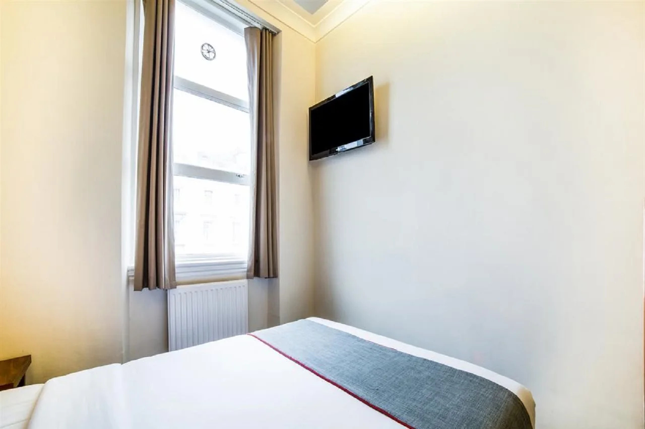 Photo - The Park Hotel