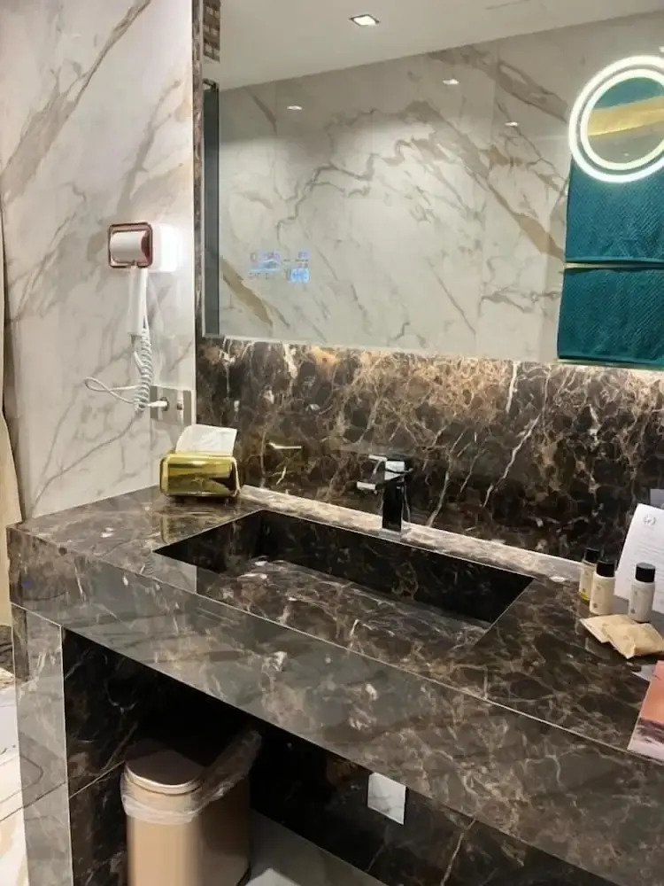 Foto - SOFIA Ultra Suite Collection