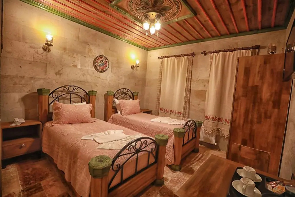 Photo - Katapa Stone House
