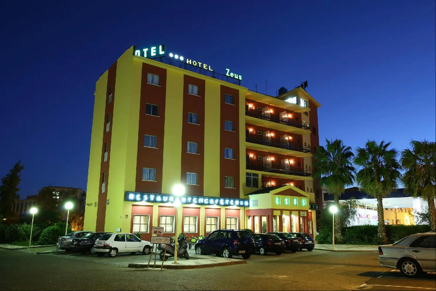 Photo - Hotel Zeus