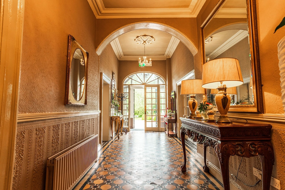 Photo - Summerhill House Hotel