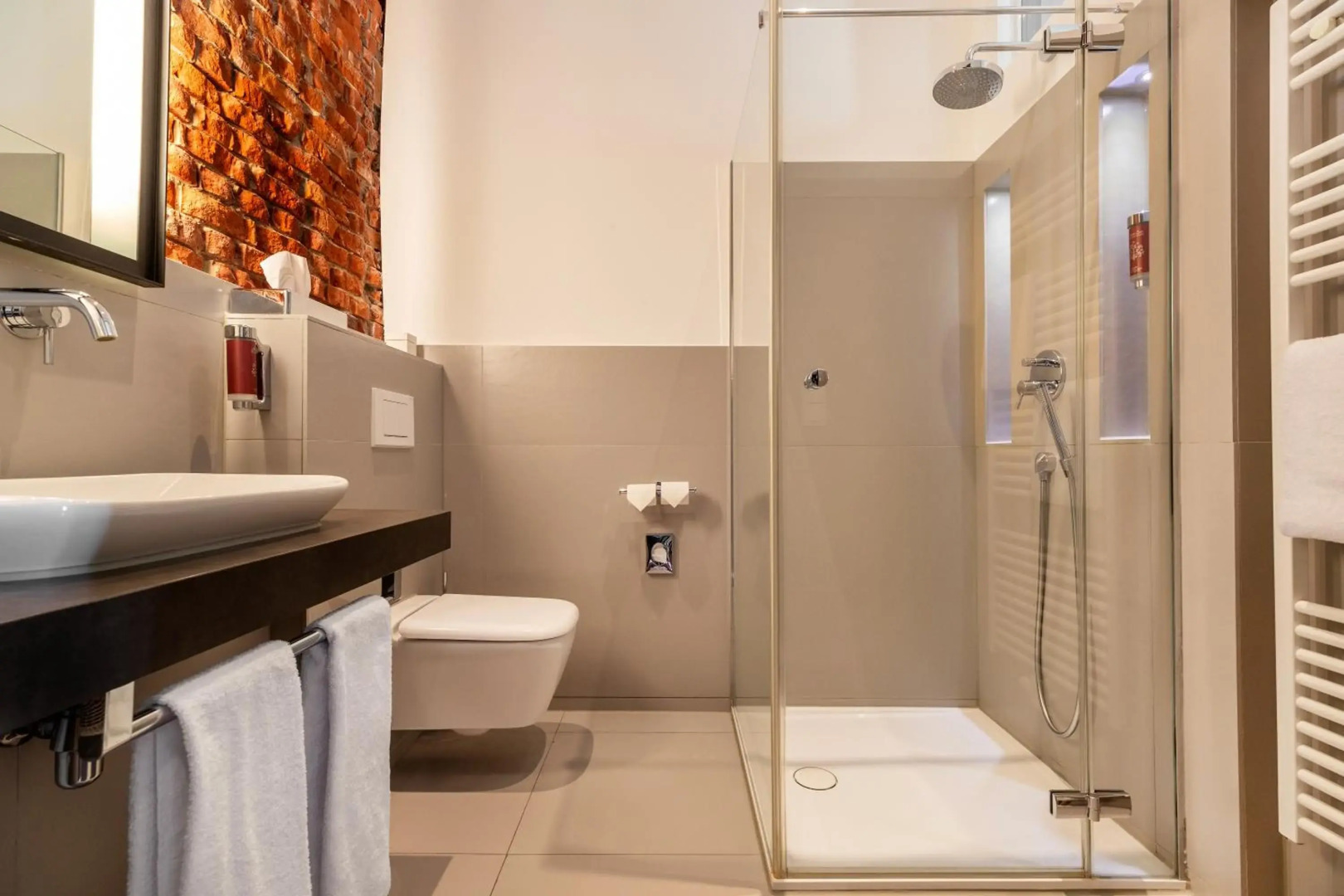 Foto - Hotel Volksschule