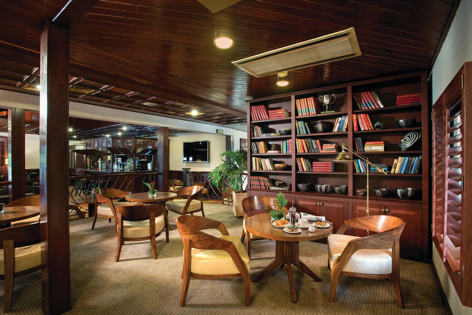 Photo - Labadi Beach Hotel