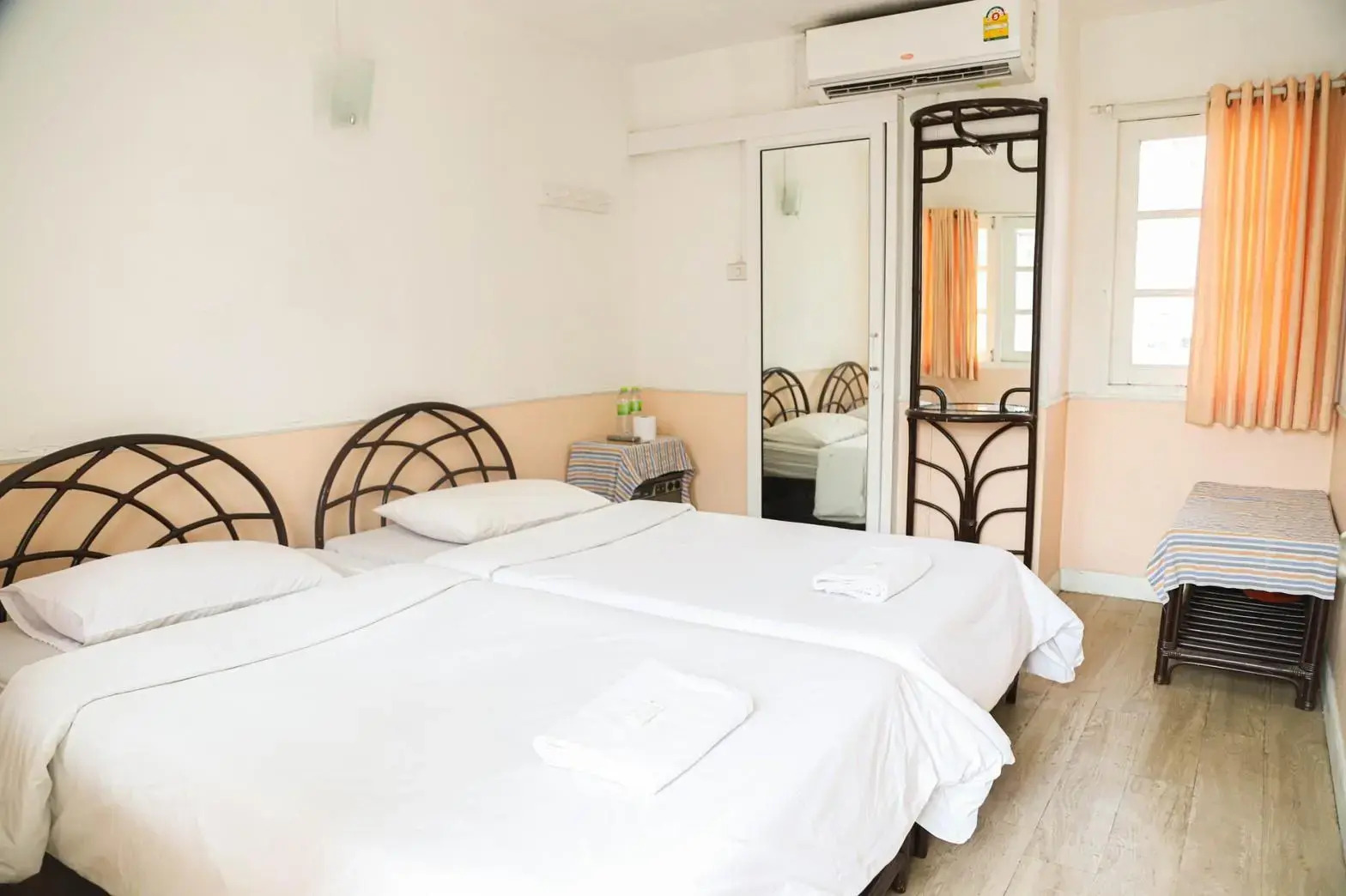 Photo - White Lodge Hotel Bangkok