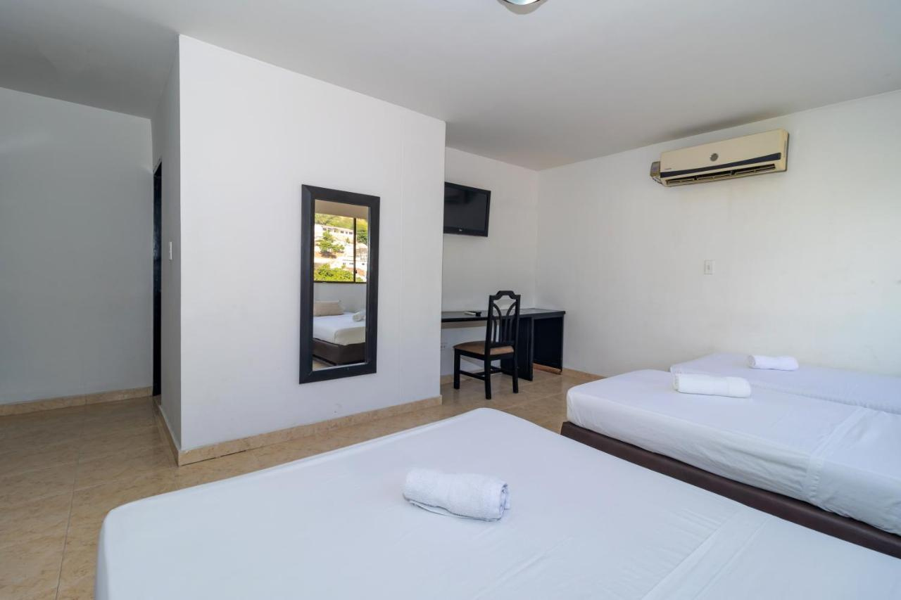 Photo - Hotel Axis Inn by Geh Suites
