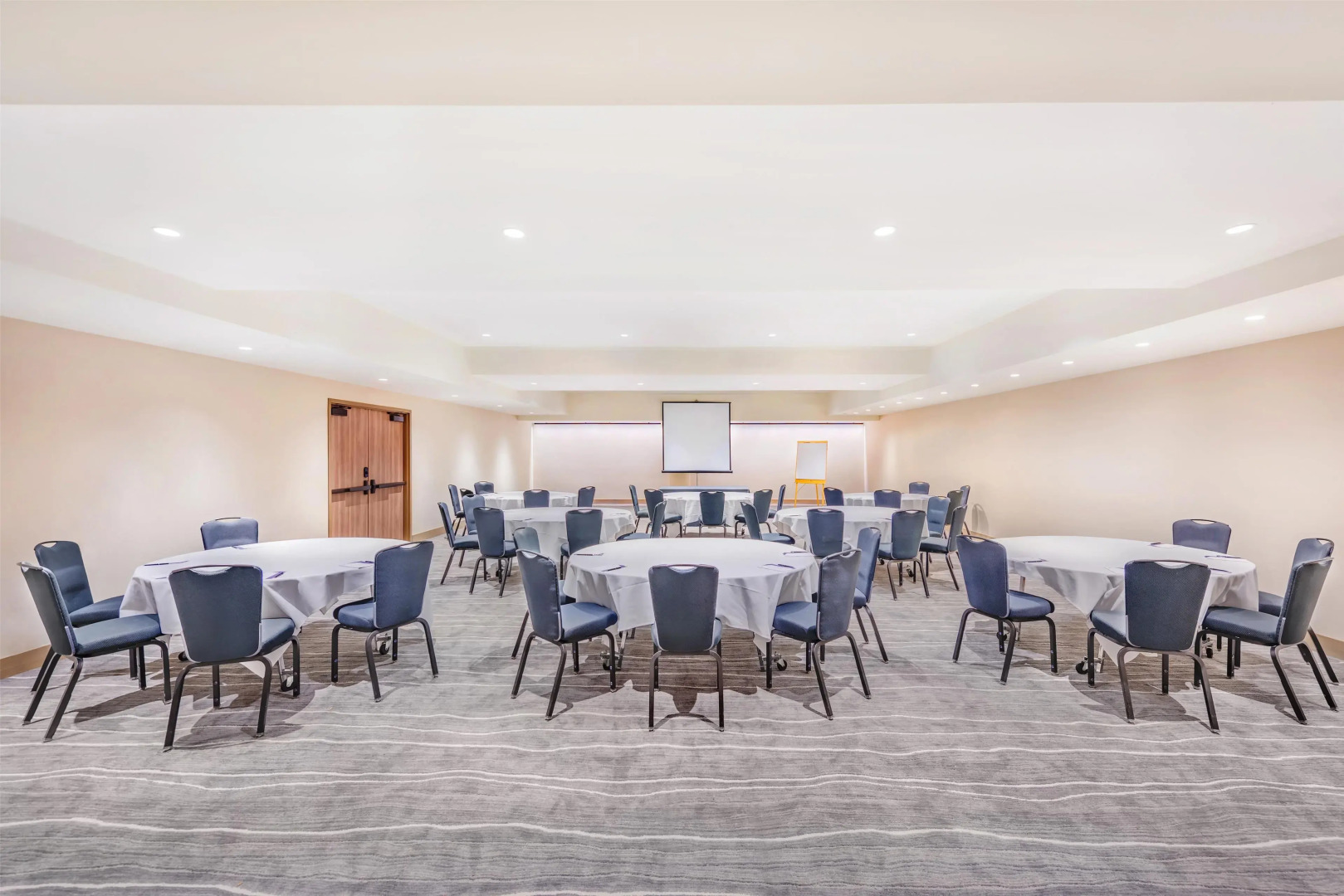 Photo - Hyatt Regency Waikiki Beach Resort & Spa