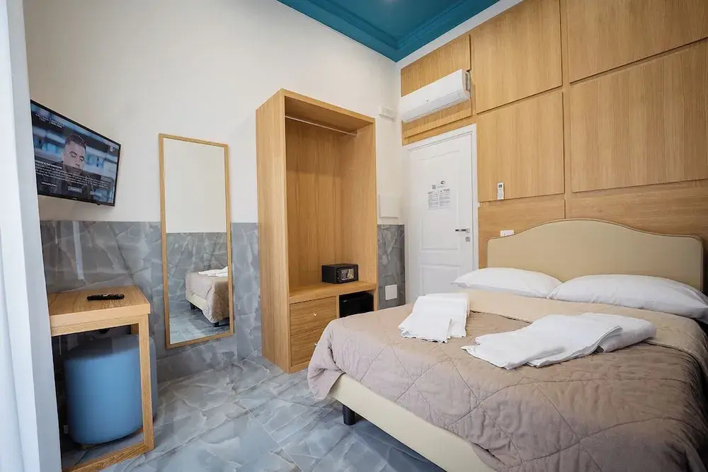 Photo - GreRos H. Rooms Napoli Centro by Clapa Group Dislocated Hospitality