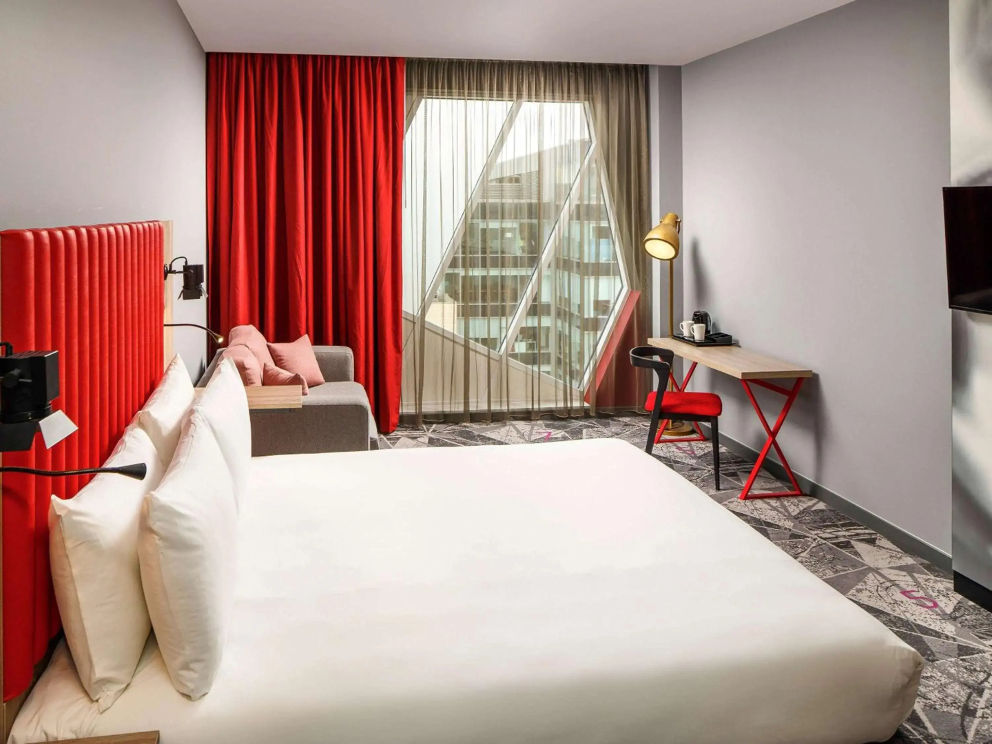 Photo - The Royale Chulan Hyde Park Hotel
