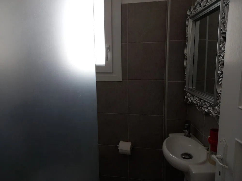 Foto - Three Harites