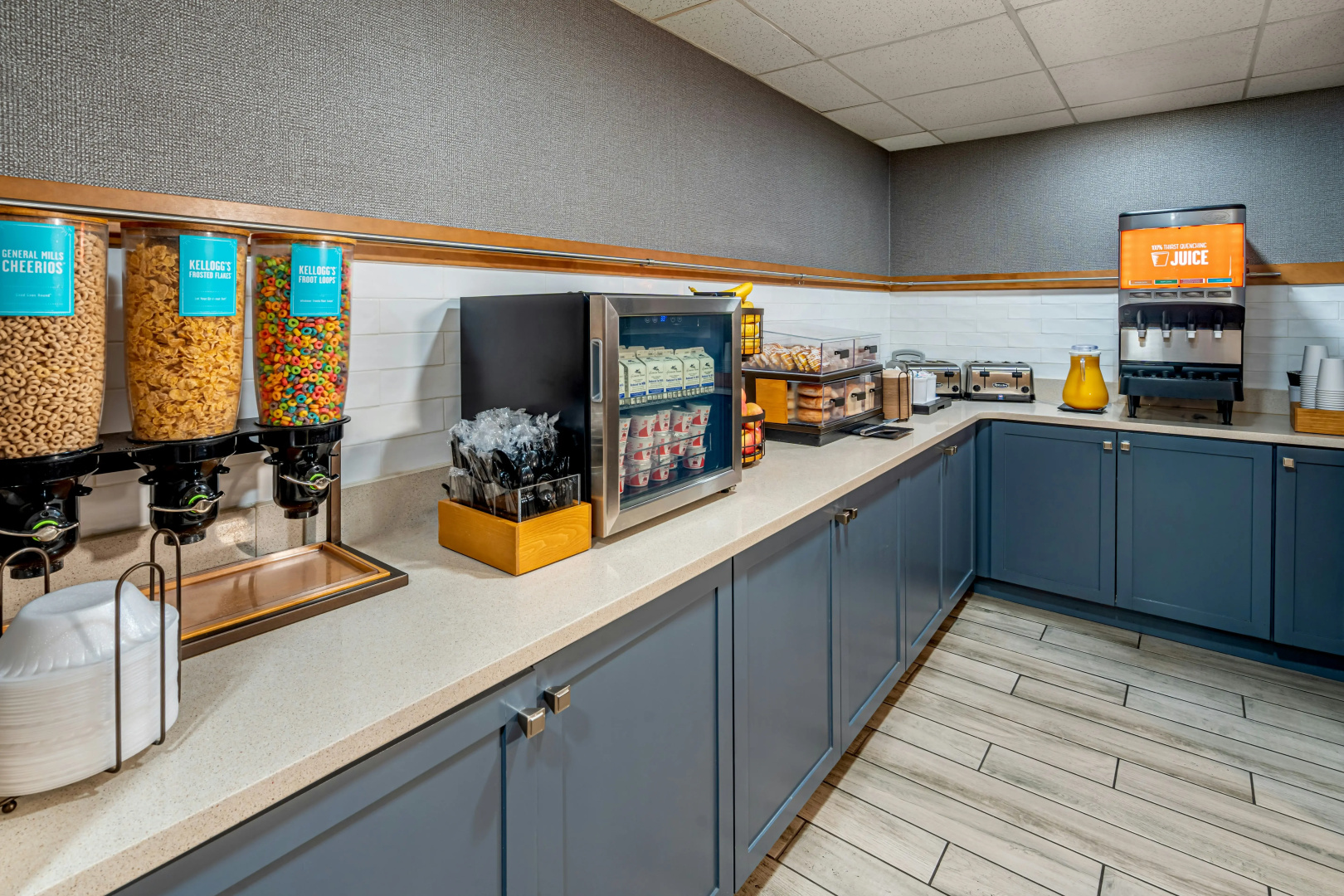 Photo - Hampton Inn & Suites Nashville-Vanderbilt-Elliston Place